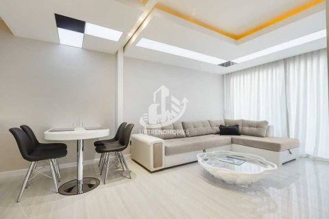 آپارتمان در Kargicak،  Alanya ، امارات متحده عربی 2 خوابه ، 105 متر مربع.  شماره 48826 - 21