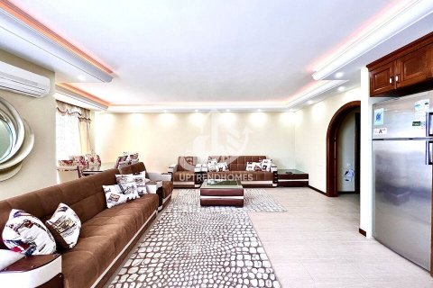 آپارتمان در  Mahmutlar ، امارات متحده عربی 2 خوابه ، 115 متر مربع.  شماره 48936 - 13