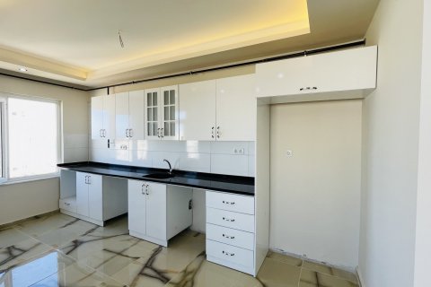 آپارتمان در  Mersin ، امارات متحده عربی 3 خوابه ، 175 متر مربع.  شماره 49463 - 2