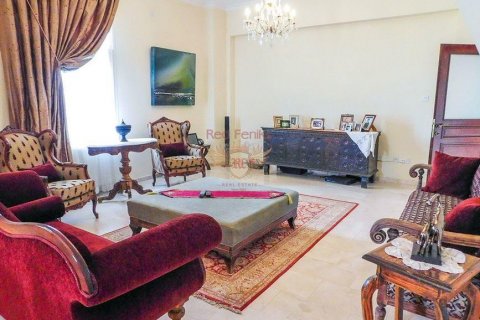 ویلا در  Girne ، امارات متحده عربی 5 خوابه ، 600 متر مربع.  شماره 48551 - 9
