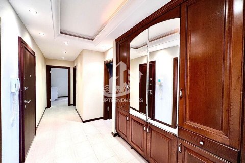 آپارتمان در  Mahmutlar ، امارات متحده عربی 2 خوابه ، 115 متر مربع.  شماره 48936 - 11