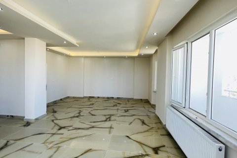 آپارتمان در  Mersin ، امارات متحده عربی 3 خوابه ، 175 متر مربع.  شماره 49463 - 9