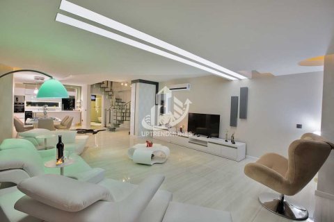 آپارتمان در Kargicak،  Alanya ، امارات متحده عربی 2 خوابه ، 105 متر مربع.  شماره 48826 - 24