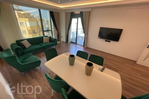 آپارتمان در  Alanya ، امارات متحده عربی 3 خوابه ، 151 متر مربع.  شماره 49025 - 1