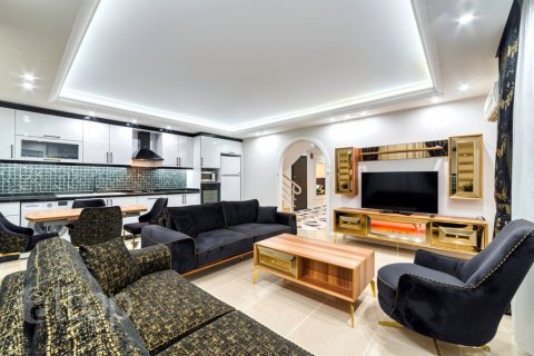 پنت هاس در  Mahmutlar ، امارات متحده عربی 4 خوابه ، 280 متر مربع.  شماره 51904 - 1