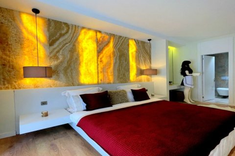 آپارتمان در  Istanbul ، امارات متحده عربی 4 خوابه ، 187 متر مربع.  شماره 53025 - 25