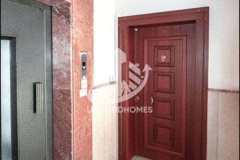 آپارتمان در  Mahmutlar ، امارات متحده عربی 2 خوابه ، 115 متر مربع.  شماره 53080 - 7