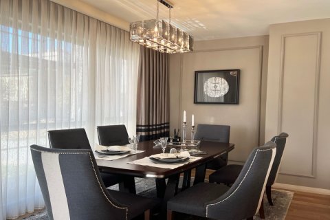 آپارتمان در در Agaoglu Cekmekoy Park Istanbul ، امارات متحده عربی 2 خوابه ، 142.08 متر مربع.  شماره 52682 - 3