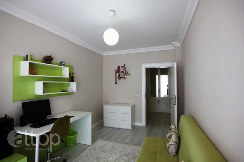 آپارتمان در  Mahmutlar ، امارات متحده عربی 3 خوابه ، 178 متر مربع.  شماره 53221 - 16