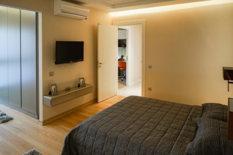 آپارتمان در  Istanbul ، امارات متحده عربی 4 خوابه ، 196 متر مربع.  شماره 53206 - 19