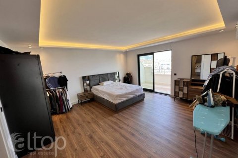 پنت هاس در  Mahmutlar ، امارات متحده عربی 4 خوابه ، 520 متر مربع.  شماره 53222 - 22