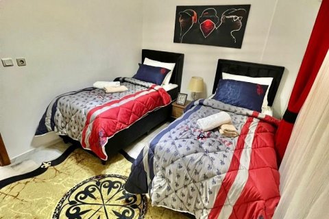 آپارتمان در  Mahmutlar ، امارات متحده عربی 2 خوابه ، 100 متر مربع.  شماره 50606 - 9