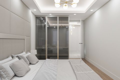 آپارتمان در Beyoglu،  Istanbul ، امارات متحده عربی 3 خوابه ، 186 متر مربع.  شماره 54494 - 17