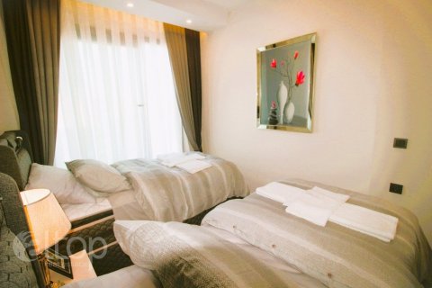 آپارتمان در  Mahmutlar ، امارات متحده عربی 2 خوابه ، 100 متر مربع.  شماره 53621 - 13
