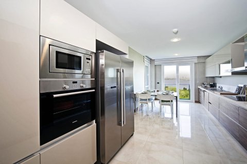 آپارتمان در در Cennet Koru Istanbul ، امارات متحده عربی 3 خوابه ، 145 متر مربع.  شماره 52554 - 4