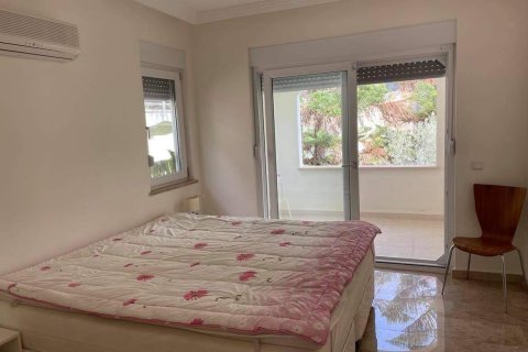 ویلا در Tepe،  Alanya ، امارات متحده عربی 3 خوابه ، 180 متر مربع.  شماره 53155 - 15