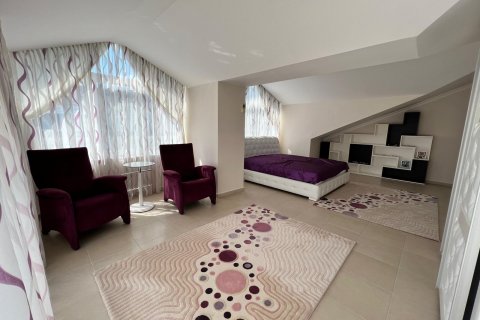 آپارتمان در  Alanya ، امارات متحده عربی 4 خوابه ، 300 متر مربع.  شماره 52703 - 2