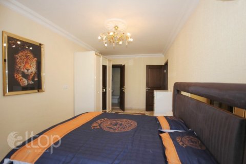 آپارتمان در  Mahmutlar ، امارات متحده عربی 2 خوابه ، 115 متر مربع.  شماره 60025 - 27