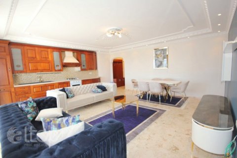 آپارتمان در  Mahmutlar ، امارات متحده عربی 2 خوابه ، 115 متر مربع.  شماره 60025 - 15