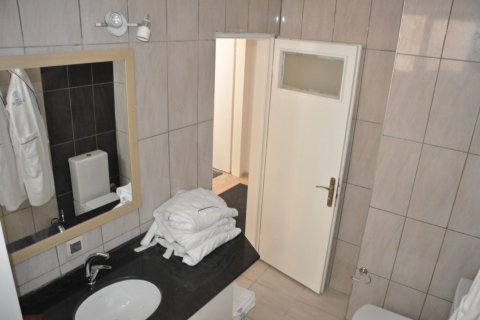آپارتمان در Muratpasa،  Antalya ، امارات متحده عربی 2 خوابه ، 110 متر مربع.  شماره 61992 - 2