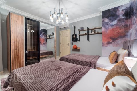 آپارتمان در  Mahmutlar ، امارات متحده عربی 2 خوابه ، 130 متر مربع.  شماره 60027 - 14