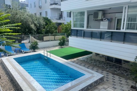 آپارتمان در Konyaalti،  Antalya ، امارات متحده عربی 2 خوابه ، 100 متر مربع.  شماره 59542 - 1