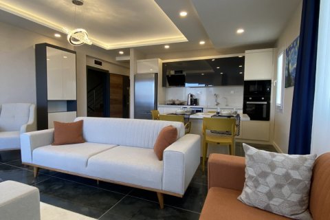 آپارتمان در  Mersin ، امارات متحده عربی 2 خوابه ، 110 متر مربع.  شماره 61990 - 4