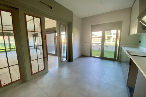 آپارتمان در  Side ، امارات متحده عربی 3 خوابه ، 168 متر مربع.  شماره 55126 - 11