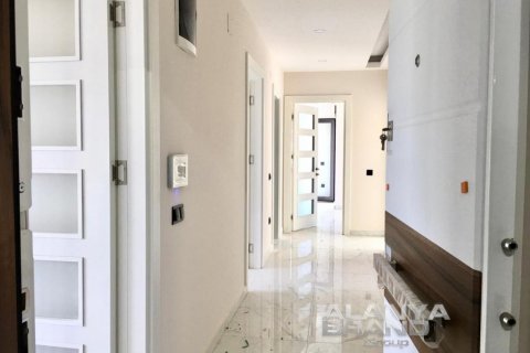 آپارتمان در  Alanya ، امارات متحده عربی 1 خوابه ، 71 متر مربع.  شماره 59022 - 25