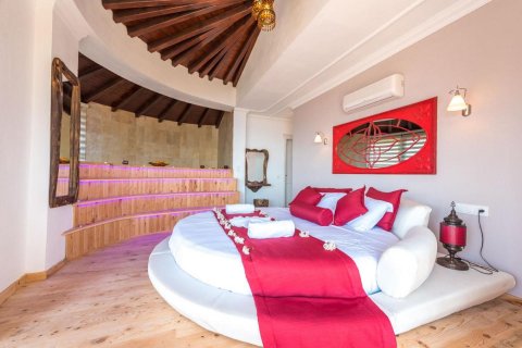 ویلا در  Antalya ، امارات متحده عربی 5 خوابه ، 250 متر مربع.  شماره 61269 - 12