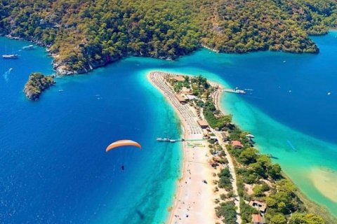 زمین در Oludeniz،  Fethiye ، امارات متحده عربی 196 متر مربع.  شماره 59514 - 4