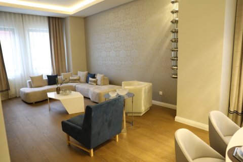 آپارتمان در  Istanbul ، امارات متحده عربی 2 خوابه ، 173 متر مربع.  شماره 62911 - 16