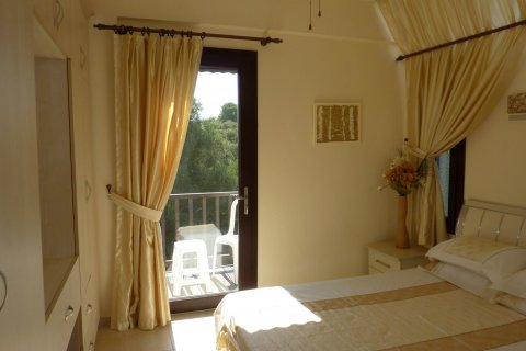 آپارتمان در  Gumusluk ، امارات متحده عربی 2 خوابه ، 100 متر مربع.  شماره 62650 - 8