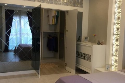 آپارتمان در  Istanbul ، امارات متحده عربی 4 خوابه ، 180 متر مربع.  شماره 64781 - 12