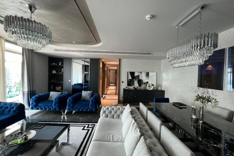 آپارتمان در Zeytinburnu،  Istanbul ، امارات متحده عربی 3 خوابه ، 200 متر مربع.  شماره 65535 - 1