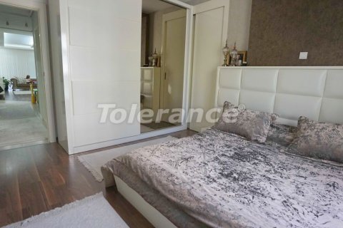 آپارتمان در Lara،  Antalya ، امارات متحده عربی 3 خوابه ، 165 متر مربع.  شماره 67002 - 13