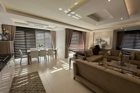 آپارتمان در Tosmur،  Alanya ، امارات متحده عربی 4 خوابه ، 220 متر مربع.  شماره 71822 - 24
