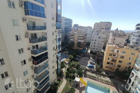 آپارتمان در  Mahmutlar ، امارات متحده عربی 2 خوابه ، 135 متر مربع.  شماره 67827 - 25