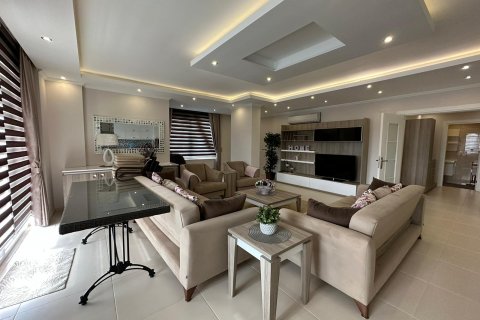 آپارتمان در Tosmur،  Alanya ، امارات متحده عربی 4 خوابه ، 220 متر مربع.  شماره 71822 - 1