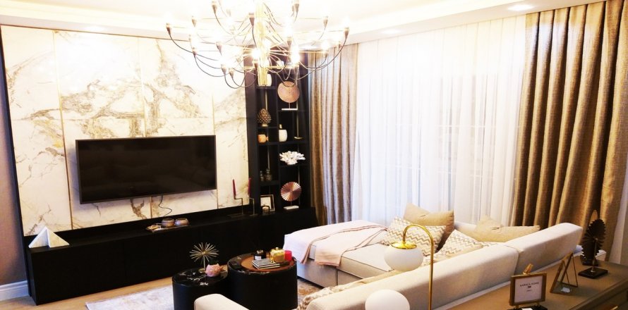 آپارتمان در در Kilic Gold Esenyurt ، امارات متحده عربی 2 خوابه ، 103 متر مربع.  شماره 68950