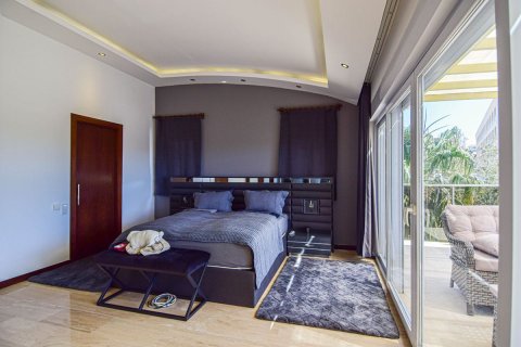 آپارتمان در  Alanya ، امارات متحده عربی 3 خوابه ، 195 متر مربع.  شماره 67512 - 3