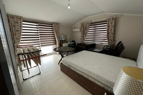 آپارتمان در Tosmur،  Alanya ، امارات متحده عربی 4 خوابه ، 220 متر مربع.  شماره 71822 - 16
