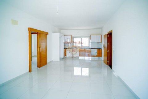 آپارتمان در  Girne ، امارات متحده عربی 2 خوابه ، 102 متر مربع.  شماره 71186 - 9