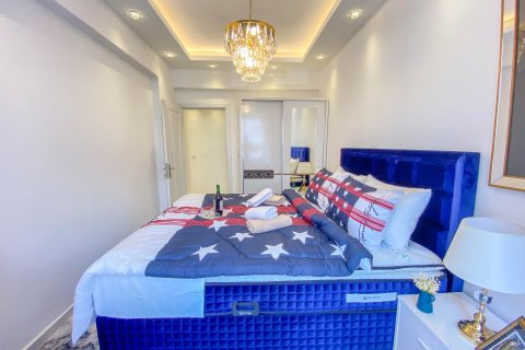 آپارتمان در  Mahmutlar ، امارات متحده عربی 3 خوابه ، 140 متر مربع.  شماره 71344 - 28