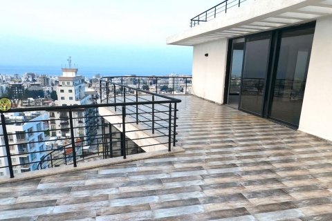 آپارتمان در  Girne ، امارات متحده عربی 3 خوابه ، 145 متر مربع.  شماره 47027 - 30