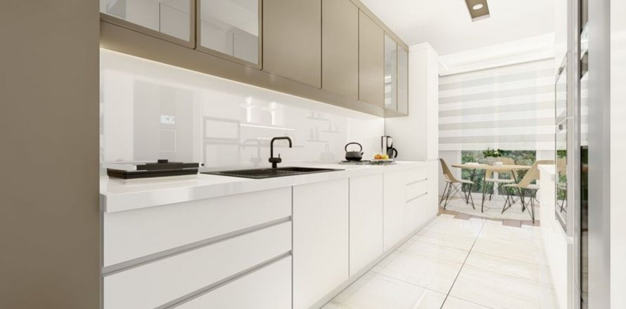 آپارتمان در Üsküdar، در Nefes Cengelkoy Istanbul ، امارات متحده عربی 3 خوابه ، 173 متر مربع.  شماره 70610