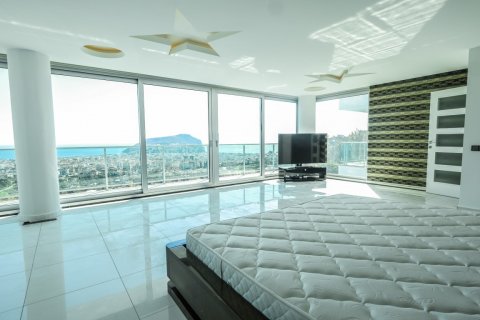 ویلا در Tepe،  Alanya ، امارات متحده عربی 4 خوابه ، 360 متر مربع.  شماره 67719 - 16