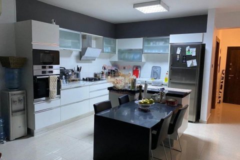 آپارتمان در  Girne ، امارات متحده عربی 3 خوابه ، 132 متر مربع.  شماره 71218 - 5
