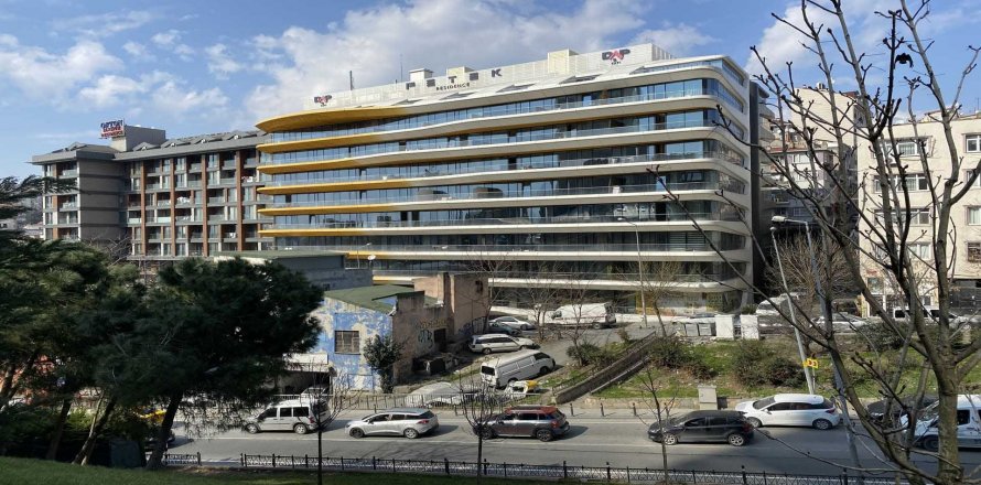 آپارتمان در در Taksim Petek Residence Istanbul ، امارات متحده عربی 3 خوابه ، 234.79 متر مربع.  شماره 71073