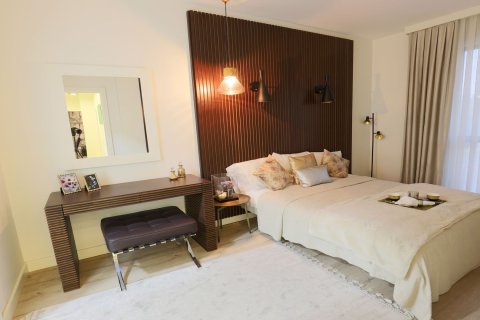آپارتمان در Küçükçekmece، در Babacan Royal Gold Istanbul ، امارات متحده عربی 2 خوابه ، 94 متر مربع.  شماره 69795 - 1